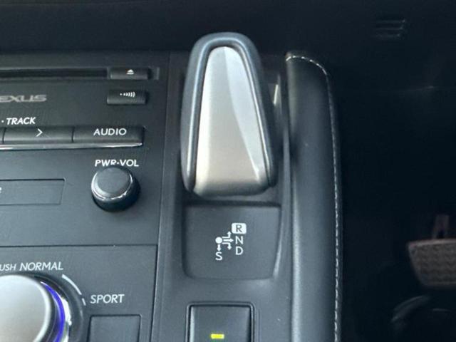 CT CT200hバージョンC 新品タイヤ/保証書/純正 SDナビ/プリクラッシュセーフティ/シートヒーター 前席/車線逸脱防止支援システム/シート 合皮/ドライブレコーダー 純正/ヘッドランプ LED/USBジャック バックカメラ(18枚目)