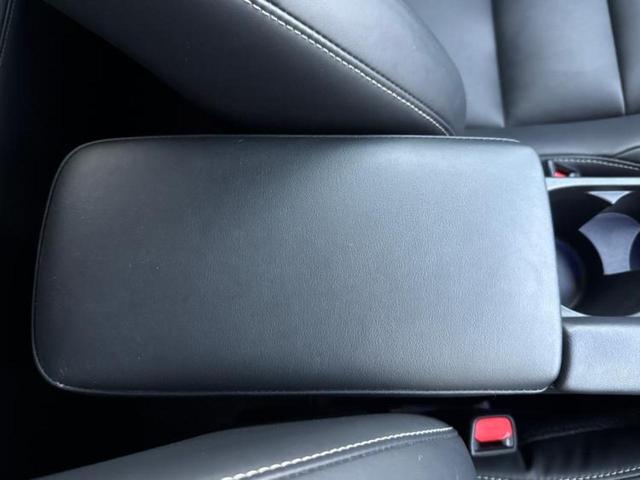 CT CT200hバージョンC 新品タイヤ/保証書/純正 SDナビ/プリクラッシュセーフティ/シートヒーター 前席/車線逸脱防止支援システム/シート 合皮/ドライブレコーダー 純正/ヘッドランプ LED/USBジャック バックカメラ(32枚目)