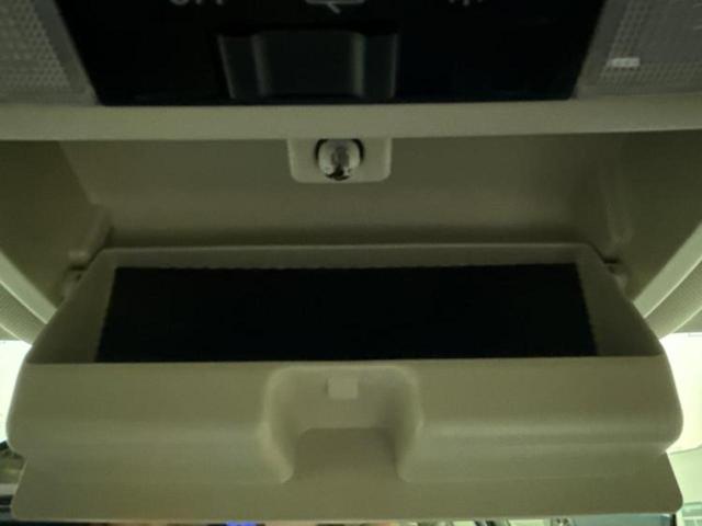 CT CT200hバージョンC 新品タイヤ/保証書/純正 SDナビ/プリクラッシュセーフティ/シートヒーター 前席/車線逸脱防止支援システム/シート 合皮/ドライブレコーダー 純正/ヘッドランプ LED/USBジャック バックカメラ(45枚目)