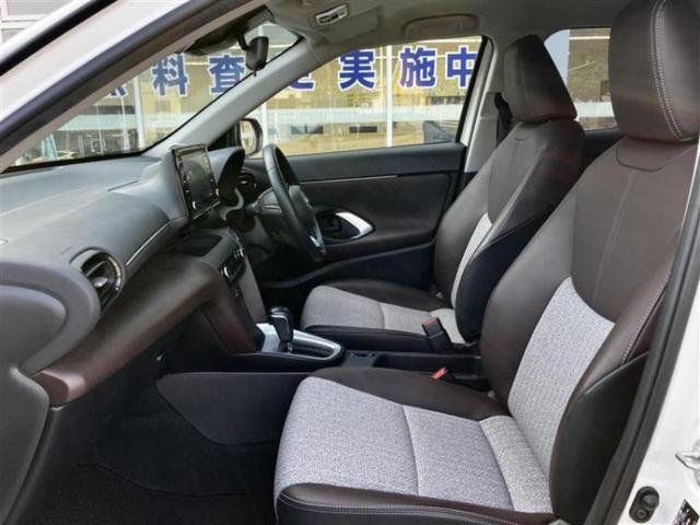 ヤリスクロス ハイブリッドZ 新品タイヤ/保証書/ディスプレイオーディオ8インチ/衝突安全装置/シートヒーター/パノラミックビューモニター/車線逸脱防止支援システム/シート ハーフレザー/ヘッドランプ LED 衝突被害軽減システム(6枚目)