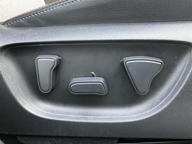 ヤリスクロス ハイブリッドZ 新品タイヤ/保証書/ディスプレイオーディオ8インチ/衝突安全装置/シートヒーター/パノラミックビューモニター/車線逸脱防止支援システム/シート ハーフレザー/ヘッドランプ LED 衝突被害軽減システム(16枚目)