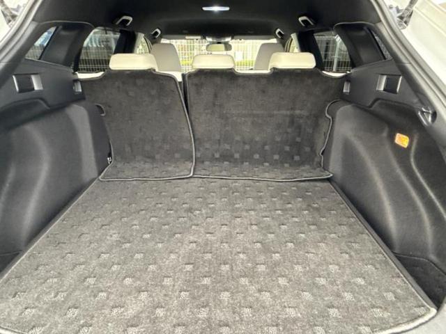 カローラツーリング ハイブリッドダブルバイビー モデリスタエアロ/保証書/ディスプレイオーディオ+ナビ10インチ/衝突安全装置/シートヒーター 前席/車線逸脱防止支援システム/シート ハーフレザー/ヘッドランプ LED 衝突被害軽減システム(19枚目)