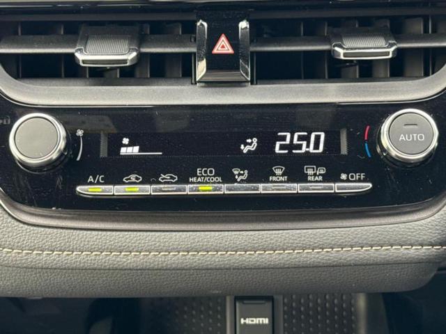 カローラツーリング ハイブリッドダブルバイビー モデリスタエアロ/保証書/ディスプレイオーディオ+ナビ10インチ/衝突安全装置/シートヒーター 前席/車線逸脱防止支援システム/シート ハーフレザー/ヘッドランプ LED 衝突被害軽減システム(31枚目)