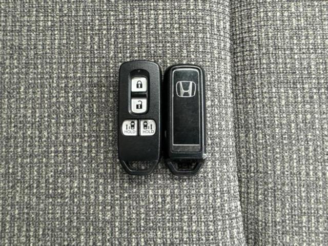 N-BOX G・Lターボホンダセンシング 新品タイヤ/純正 ナビ/ホンダセンシング/両側電動スライドドア/車線逸脱防止支援システム/パーキングアシスト バックガイド/ドライブレコーダー 前後/Bluetooth接続/ETC バックカメラ(33枚目)