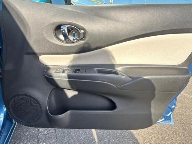 ノート eパワーX 保証書/純正 SDナビ/インテリジェントルームミラー/衝突安全装置/アラウンドビューモニター/車線逸脱防止支援システム/Bluetooth接続/EBD付ABS/横滑り防止装置/アイドリングストップ(21枚目)