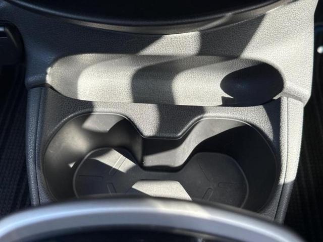 ノート eパワーX 保証書/純正 SDナビ/インテリジェントルームミラー/衝突安全装置/アラウンドビューモニター/車線逸脱防止支援システム/Bluetooth接続/EBD付ABS/横滑り防止装置/アイドリングストップ(36枚目)