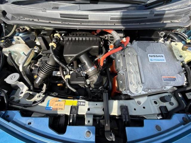 ノート eパワーX 保証書/純正 SDナビ/インテリジェントルームミラー/衝突安全装置/アラウンドビューモニター/車線逸脱防止支援システム/Bluetooth接続/EBD付ABS/横滑り防止装置/アイドリングストップ(49枚目)