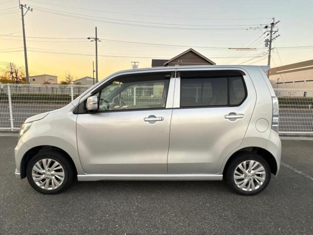 ワゴンR FZ 新品タイヤ/デュアルカメラブレーキサポート(スズキ)/シートヒーター 運転席/EBD付ABS/横滑り防止装置/アイドリングストップ/エアバッグ 運転席/エアバッグ 助手席 盗難防止装置(2枚目)