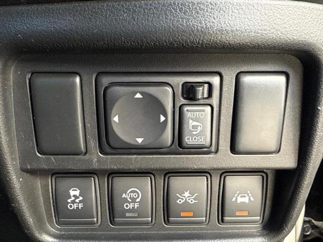 お車に合わせて無料保証以外にも、保証範囲、期間、距離を拡充させた有料保証もご用意しております！中古車の購入が初めてで不安・・・というお客様もご安心ください！