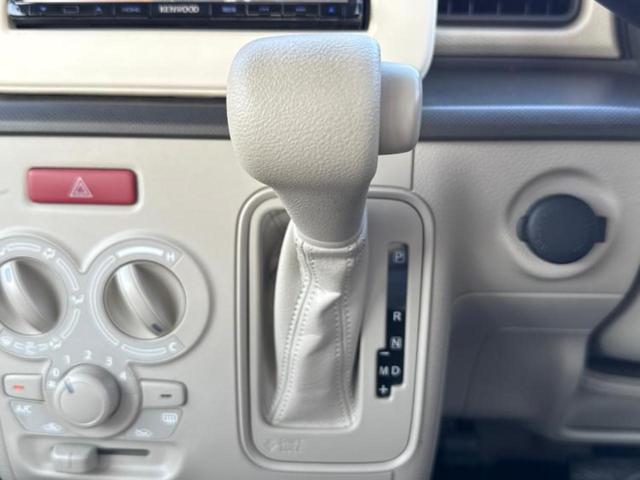 アルトラパン G 新品タイヤ/保証書/社外 SDナビ/衝突安全装置/EBD付ABS/横滑り防止装置/ワンセグTV/エアバッグ 運転席/エアバッグ 助手席/パワーウインドウ/エンジンスタートボタン/キーレスエントリー(17枚目)