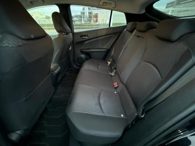 プリウス Ｓ　純正　ＳＤナビ／ヘッドランプ　ＨＩＤ／Ｂｌｕｅｔｏｏｔｈ接続／ＥＴＣ／ＥＢＤ付ＡＢＳ／横滑り防止装置／アイドリングストップ／バックモニター／フルセグＴＶ／ＤＶＤ／エアバッグ　運転席　バックカメラ（8枚目）