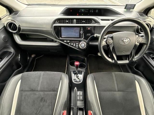 アクア Ｇ　Ｇｓ　純正　ＳＤナビ／シート　ハーフレザー／ドライブレコーダー　社外／ヘッドランプ　ＨＩＤ／Ｂｌｕｅｔｏｏｔｈ接続／ＥＴＣ／ＥＢＤ付ＡＢＳ／横滑り防止装置／アイドリングストップ／バックモニター　バックカメラ（4枚目）
