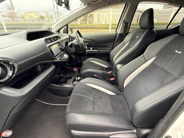 アクア Ｇ　Ｇｓ　純正　ＳＤナビ／シート　ハーフレザー／ドライブレコーダー　社外／ヘッドランプ　ＨＩＤ／Ｂｌｕｅｔｏｏｔｈ接続／ＥＴＣ／ＥＢＤ付ＡＢＳ／横滑り防止装置／アイドリングストップ／バックモニター　バックカメラ（7枚目）