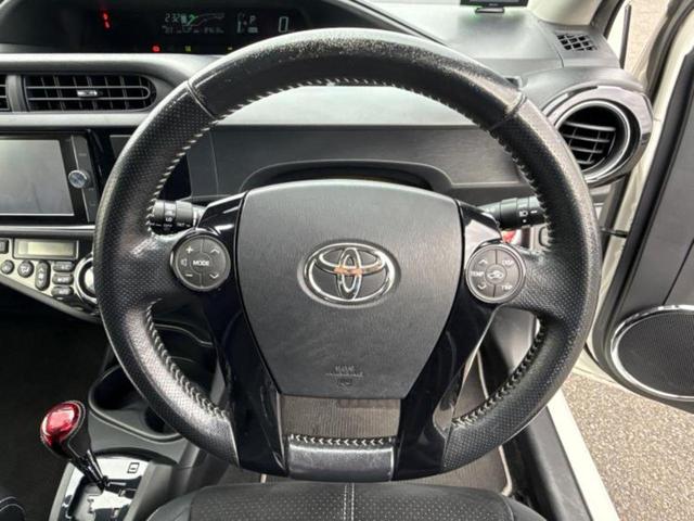 アクア Ｇ　Ｇｓ　純正　ＳＤナビ／シート　ハーフレザー／ドライブレコーダー　社外／ヘッドランプ　ＨＩＤ／Ｂｌｕｅｔｏｏｔｈ接続／ＥＴＣ／ＥＢＤ付ＡＢＳ／横滑り防止装置／アイドリングストップ／バックモニター　バックカメラ（15枚目）