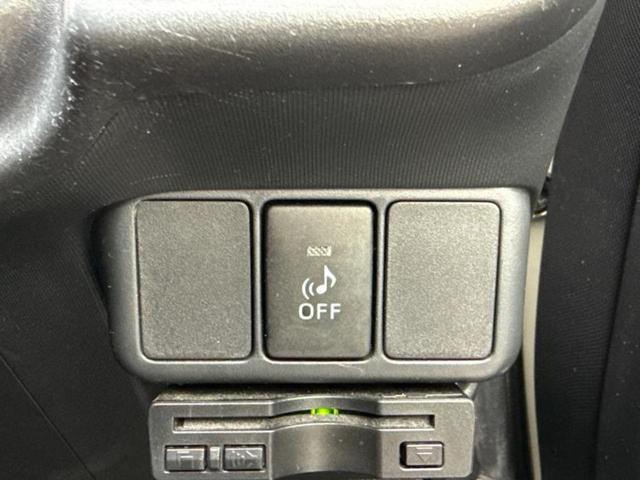 アクア Ｇ　Ｇｓ　純正　ＳＤナビ／シート　ハーフレザー／ドライブレコーダー　社外／ヘッドランプ　ＨＩＤ／Ｂｌｕｅｔｏｏｔｈ接続／ＥＴＣ／ＥＢＤ付ＡＢＳ／横滑り防止装置／アイドリングストップ／バックモニター　バックカメラ（29枚目）