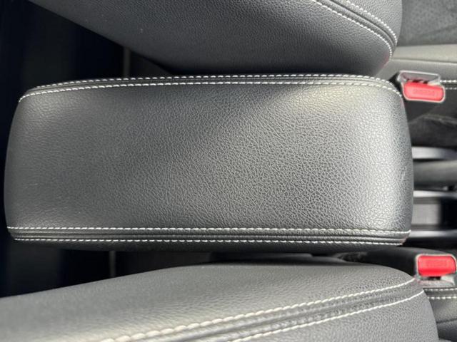 アクア Ｇ　Ｇｓ　純正　ＳＤナビ／シート　ハーフレザー／ドライブレコーダー　社外／ヘッドランプ　ＨＩＤ／Ｂｌｕｅｔｏｏｔｈ接続／ＥＴＣ／ＥＢＤ付ＡＢＳ／横滑り防止装置／アイドリングストップ／バックモニター　バックカメラ（32枚目）