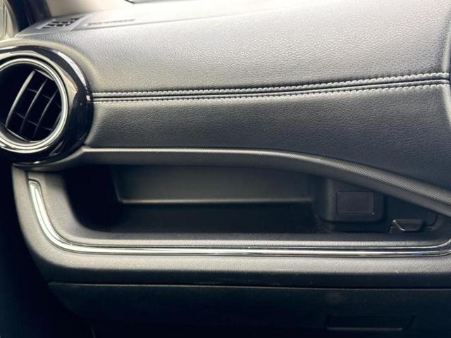 アクア Ｇ　Ｇｓ　純正　ＳＤナビ／シート　ハーフレザー／ドライブレコーダー　社外／ヘッドランプ　ＨＩＤ／Ｂｌｕｅｔｏｏｔｈ接続／ＥＴＣ／ＥＢＤ付ＡＢＳ／横滑り防止装置／アイドリングストップ／バックモニター　バックカメラ（40枚目）