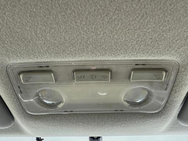 アクア Ｇ　Ｇｓ　純正　ＳＤナビ／シート　ハーフレザー／ドライブレコーダー　社外／ヘッドランプ　ＨＩＤ／Ｂｌｕｅｔｏｏｔｈ接続／ＥＴＣ／ＥＢＤ付ＡＢＳ／横滑り防止装置／アイドリングストップ／バックモニター　バックカメラ（43枚目）