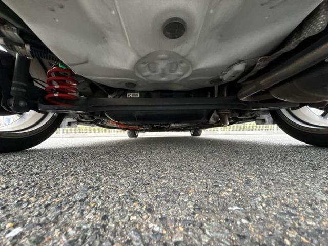 アクア Ｇ　Ｇｓ　純正　ＳＤナビ／シート　ハーフレザー／ドライブレコーダー　社外／ヘッドランプ　ＨＩＤ／Ｂｌｕｅｔｏｏｔｈ接続／ＥＴＣ／ＥＢＤ付ＡＢＳ／横滑り防止装置／アイドリングストップ／バックモニター　バックカメラ（48枚目）