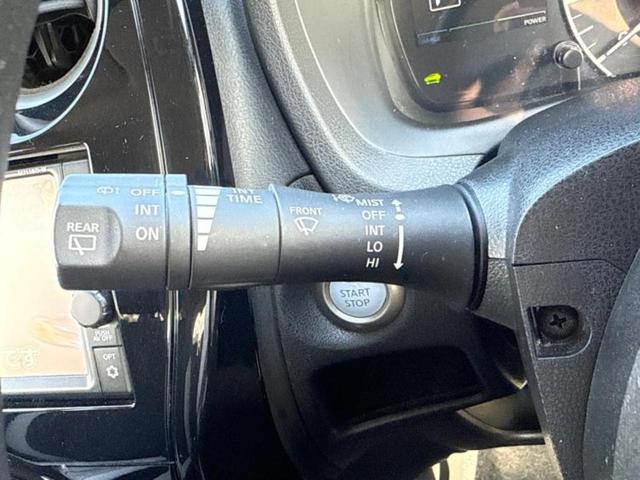 ノート eパワーX 保証書/純正 SDナビ/インテリジェントルームミラー/衝突安全装置/アラウンドビューモニター/車線逸脱防止支援システム/ドライブレコーダー 前後/Bluetooth接続/ETC/EBD付ABS(17枚目)