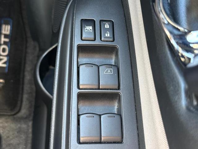 ノート eパワーX 保証書/純正 SDナビ/インテリジェントルームミラー/衝突安全装置/アラウンドビューモニター/車線逸脱防止支援システム/ドライブレコーダー 前後/Bluetooth接続/ETC/EBD付ABS(27枚目)