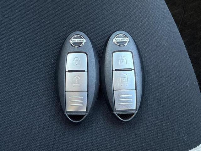 ノート eパワーX 保証書/純正 SDナビ/インテリジェントルームミラー/衝突安全装置/アラウンドビューモニター/車線逸脱防止支援システム/ドライブレコーダー 前後/Bluetooth接続/ETC/EBD付ABS(33枚目)