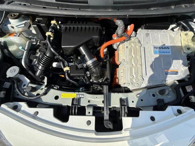 ノート eパワーX 保証書/純正 SDナビ/インテリジェントルームミラー/衝突安全装置/アラウンドビューモニター/車線逸脱防止支援システム/ドライブレコーダー 前後/Bluetooth接続/ETC/EBD付ABS(51枚目)