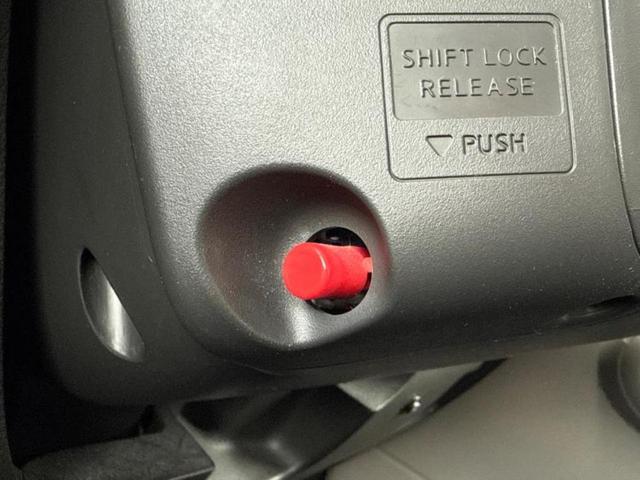 ＷＥＣＡＲＳの店舗にはキッズコーナーがございます！お子様連れのお客様もごゆっくり車選びをお楽しみいただける空間です！