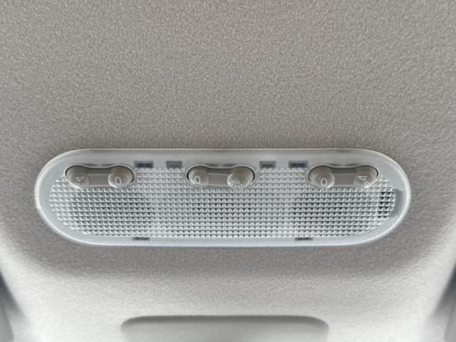 お車に合わせて無料保証以外にも、保証範囲、期間、距離を拡充させた有料保証もご用意しております！中古車の購入が初めてで不安・・・というお客様もご安心ください！