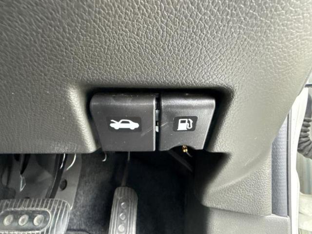 全国に店舗を展開しているのでどこでもお取り寄せが可能です！この車が気になるけど遠方だから・・・と諦める必要はありません！※別途陸送費が必要です。