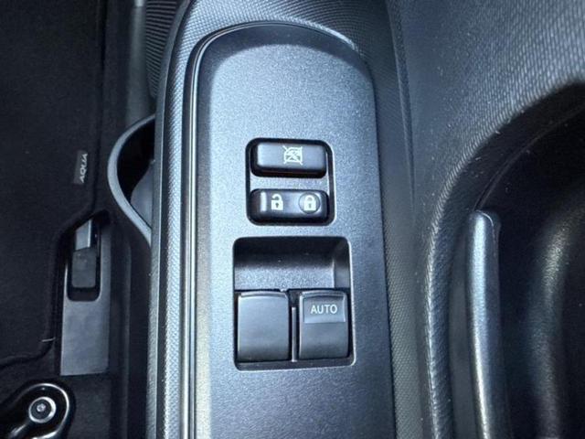 アクア L 保証書/社外 SDナビ/USBジャック/Bluetooth接続/ETC/EBD付ABS/横滑り防止装置/アイドリングストップ/バックモニター/エアバッグ 運転席/エアバッグ 助手席/パワーウインドウ(23枚目)