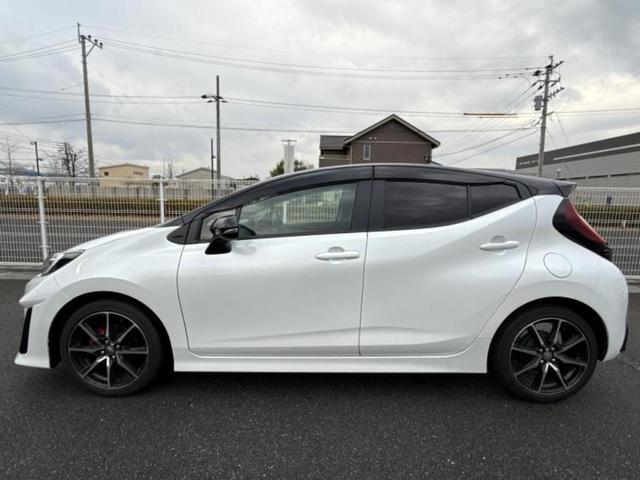 アクア GRスポーツ 保証書/ディスプレイオーディオ+ナビ10.5インチ/トヨタセーフティセンス/パノラミックビューモニター/車線逸脱防止支援システム/シート ハーフレザー/ヘッドランプ LED 衝突被害軽減システム(2枚目)