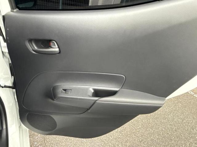 アクア GRスポーツ 保証書/ディスプレイオーディオ+ナビ10.5インチ/トヨタセーフティセンス/パノラミックビューモニター/車線逸脱防止支援システム/シート ハーフレザー/ヘッドランプ LED 衝突被害軽減システム(22枚目)