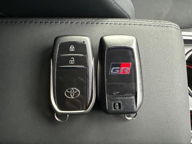 アクア GRスポーツ 保証書/ディスプレイオーディオ+ナビ10.5インチ/トヨタセーフティセンス/パノラミックビューモニター/車線逸脱防止支援システム/シート ハーフレザー/ヘッドランプ LED 衝突被害軽減システム(35枚目)