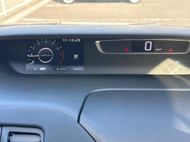 セレナ ハイウェイスター　エアロ／保証書／純正　９インチ　ＳＤナビ／フリップダウンモニター　純正　１０．１インチ／衝突安全装置／電動スライドドア／車線逸脱防止支援システム／ヘッドランプ　ＬＥＤ／Ｂｌｕｅｔｏｏｔｈ接続　ＥＴＣ（15枚目）