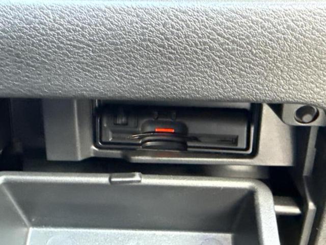 セレナ ハイウェイスター　エアロ／保証書／純正　９インチ　ＳＤナビ／フリップダウンモニター　純正　１０．１インチ／衝突安全装置／電動スライドドア／車線逸脱防止支援システム／ヘッドランプ　ＬＥＤ／Ｂｌｕｅｔｏｏｔｈ接続　ＥＴＣ（27枚目）