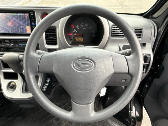 ハイゼットカーゴ デッキバンGL 新品タイヤ/保証書/純正 SDナビ/Bluetooth接続/ETC/EBD付ABS/バックモニター/フルセグTV/DVD/エアバッグ 運転席/エアバッグ 助手席/パワーウインドウ/キーレスエントリー(15枚目)