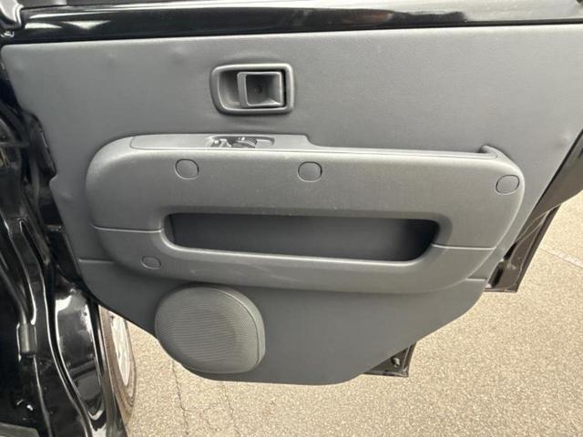 ハイゼットカーゴ デッキバンGL 新品タイヤ/保証書/純正 SDナビ/Bluetooth接続/ETC/EBD付ABS/バックモニター/フルセグTV/DVD/エアバッグ 運転席/エアバッグ 助手席/パワーウインドウ/キーレスエントリー(20枚目)