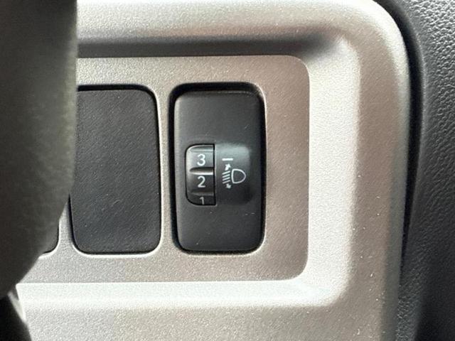 ハイゼットカーゴ デッキバンGL 新品タイヤ/保証書/純正 SDナビ/Bluetooth接続/ETC/EBD付ABS/バックモニター/フルセグTV/DVD/エアバッグ 運転席/エアバッグ 助手席/パワーウインドウ/キーレスエントリー(27枚目)