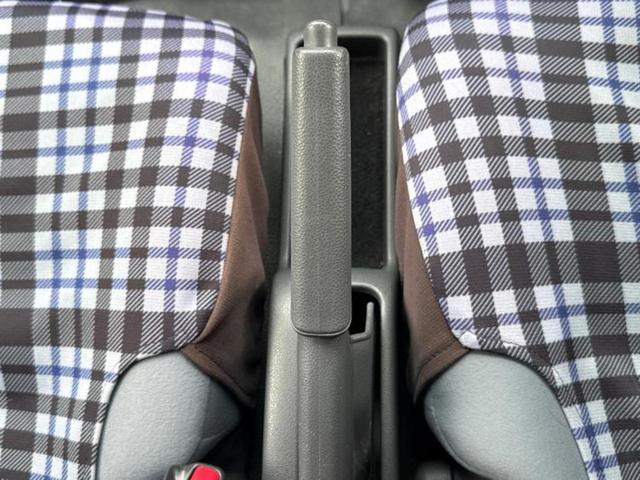 ハイゼットカーゴ デッキバンGL 新品タイヤ/保証書/純正 SDナビ/Bluetooth接続/ETC/EBD付ABS/バックモニター/フルセグTV/DVD/エアバッグ 運転席/エアバッグ 助手席/パワーウインドウ/キーレスエントリー(35枚目)