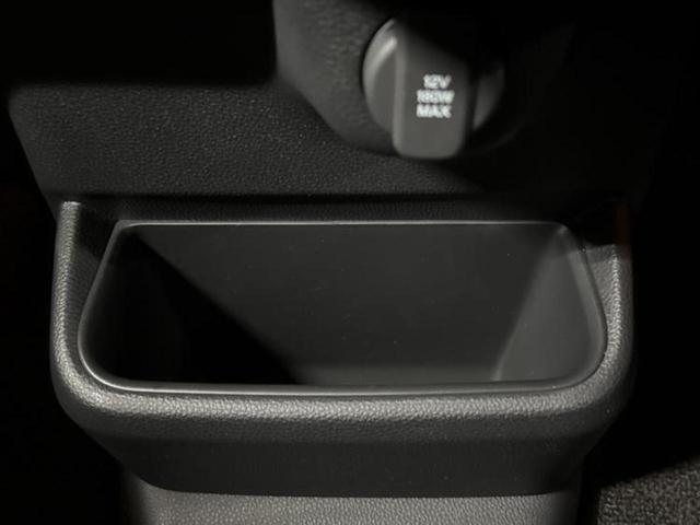 N-BOXカスタム ヒョウジュン 保証書/衝突安全装置/電動スライドドア/シートヒーター 前席/車線逸脱防止支援システム/ヘッドランプ LED/横滑り防止装置/ホンダセンシング/禁煙車/エアバッグ 運転席/エアバッグ 助手席(32枚目)