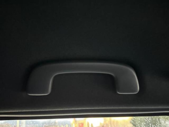 N-BOXカスタム ヒョウジュン 保証書/衝突安全装置/電動スライドドア/シートヒーター 前席/車線逸脱防止支援システム/ヘッドランプ LED/横滑り防止装置/ホンダセンシング/禁煙車/エアバッグ 運転席/エアバッグ 助手席(40枚目)