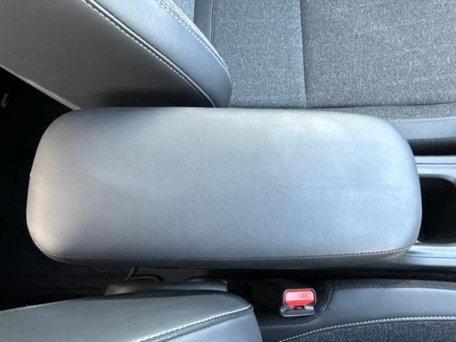 フィット eHEVホーム 保証書/ディスプレイオーディオ+ナビ8インチ/衝突安全装置/車線逸脱防止支援システム/ドライブレコーダー 前後/ヘッドランプ LED/Bluetooth接続/ETC2.0/EBD付ABS バックカメラ(32枚目)