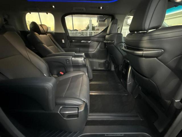 ヴェルファイア Ｚ　Ｇエディション　新品タイヤ／モデリスタエアロ／保証書／社外　１１インチ　ＳＤナビ／フリップダウンモニター　社外　１２．８インチ／トヨタセーフティセンス／両側電動スライドドア／シートヒーター　前席　衝突被害軽減システム（5枚目）