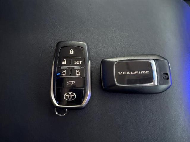 ヴェルファイア Ｚ　Ｇエディション　新品タイヤ／モデリスタエアロ／保証書／社外　１１インチ　ＳＤナビ／フリップダウンモニター　社外　１２．８インチ／トヨタセーフティセンス／両側電動スライドドア／シートヒーター　前席　衝突被害軽減システム（41枚目）