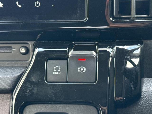 ソリオバンディット バンディットハイブリッドＭＶ　新品タイヤ／保証書／純正　９インチ　メモリーナビ／セーフティサポート（スズキ）／両側電動スライドドア／シートヒーター／全方位モニター／車線逸脱防止支援システム／ドライブレコーダー　純正　全周囲カメラ（28枚目）