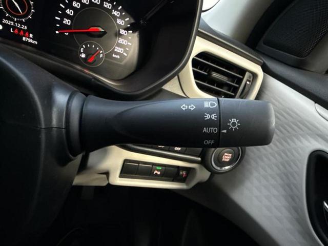 スイフト ＸＧ　保証書／ディスプレイオーディオ９インチ／セーフティサポート（スズキ）／シートヒーター　前席／車線逸脱防止支援システム／ヘッドランプ　ＬＥＤ／Ｂｌｕｅｔｏｏｔｈ接続／ＥＢＤ付ＡＢＳ　衝突被害軽減システム（13枚目）