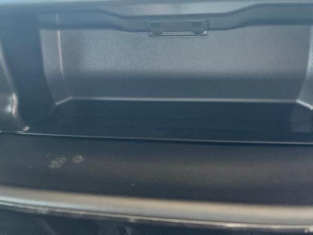 ヴェルファイア ＺＧ　サンルーフ／純正エアロ／保証書／社外　１１インチ　ＳＤナビ／フリップダウンモニター　社外　１２．８インチ／衝突安全装置／両側電動スライドドア／シートヒーター　前席／車線逸脱防止支援システム　革シート（54枚目）