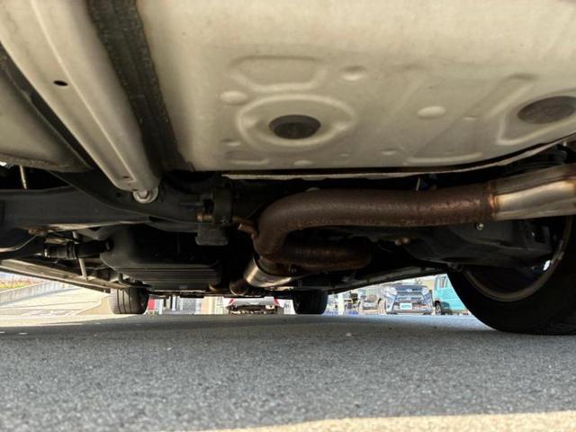 ヴェルファイア ＺＧ　サンルーフ／純正エアロ／保証書／社外　１１インチ　ＳＤナビ／フリップダウンモニター　社外　１２．８インチ／衝突安全装置／両側電動スライドドア／シートヒーター　前席／車線逸脱防止支援システム　革シート（61枚目）