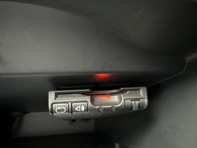 ノート Ｘ　新品タイヤ／純正　ＳＤナビ／ＥＴＣ／ＥＢＤ付ＡＢＳ／アイドリングストップ／フルセグＴＶ／エアバッグ　運転席／エアバッグ　助手席／パワーウインドウ／エンジンスタートボタン／キーレスエントリー（25枚目）